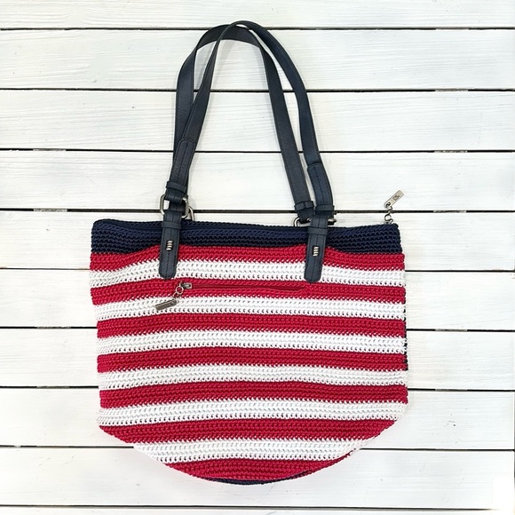 NWOT The Sak Patriotic American Flag Knit Bag - Picture 2 of 7
